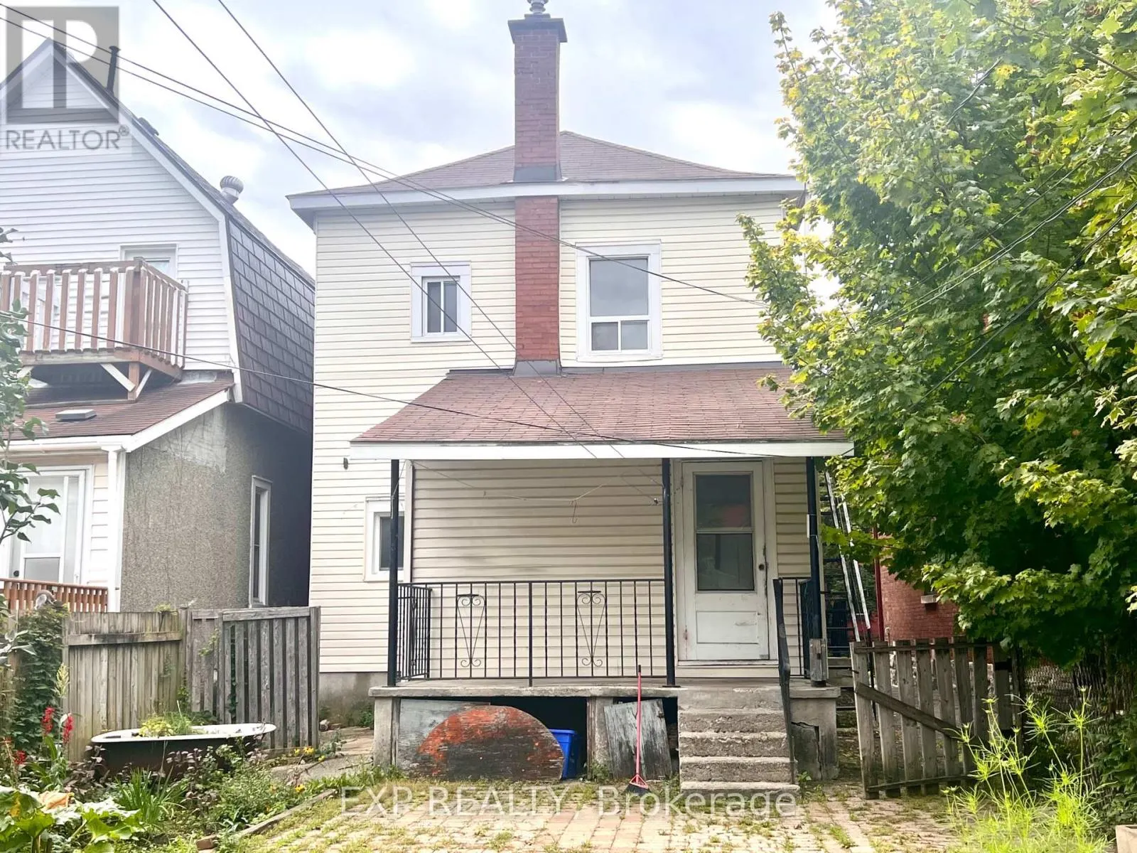 57 SPADINA AVENUE