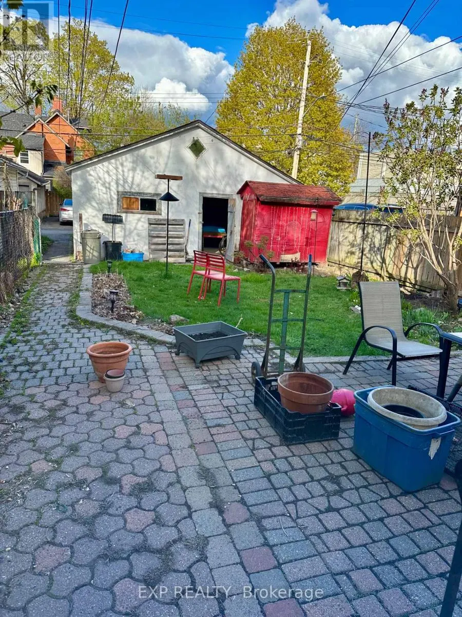 57 SPADINA AVENUE