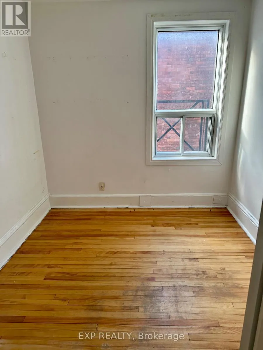 57 SPADINA AVENUE