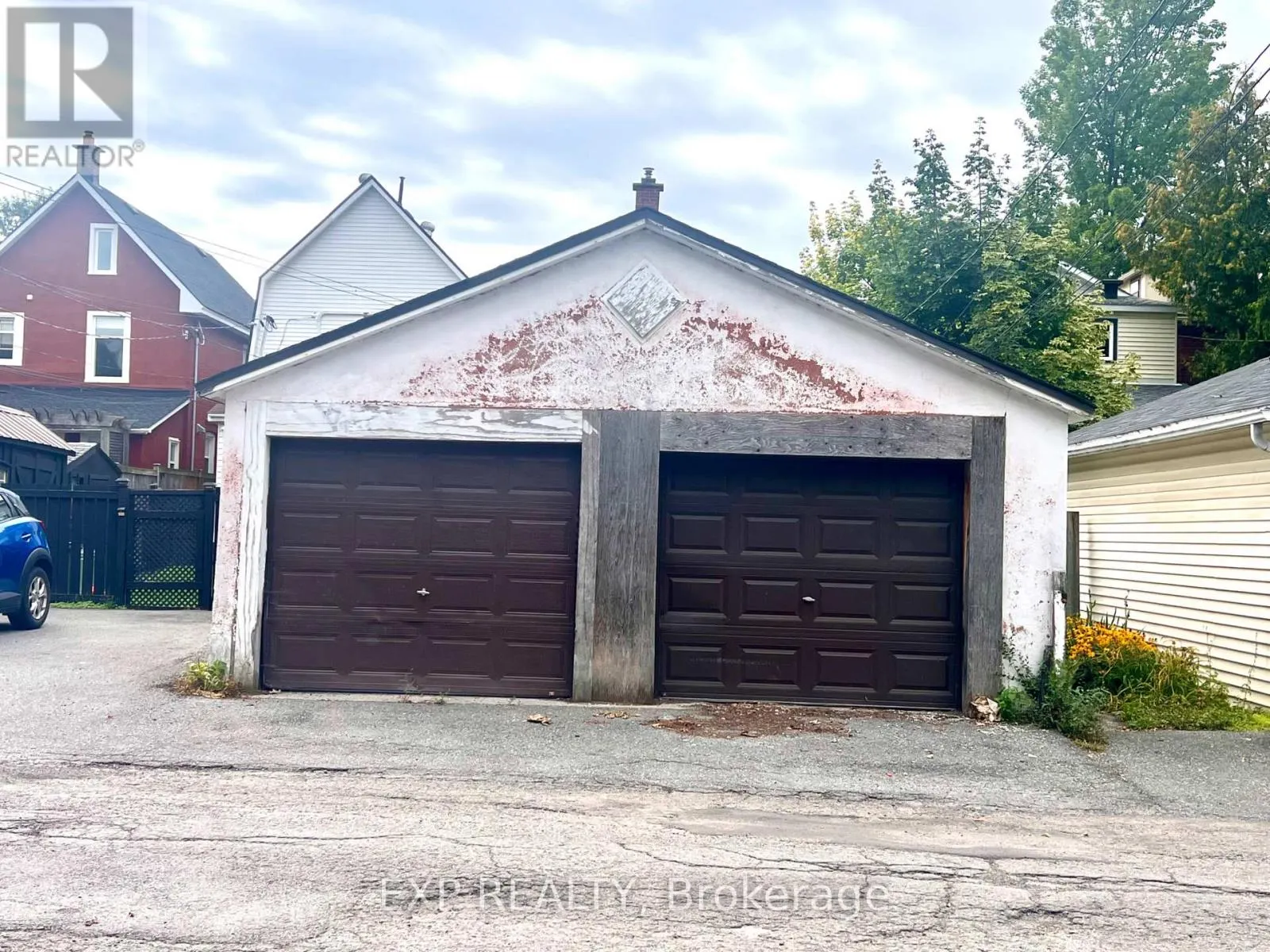 57 SPADINA AVENUE