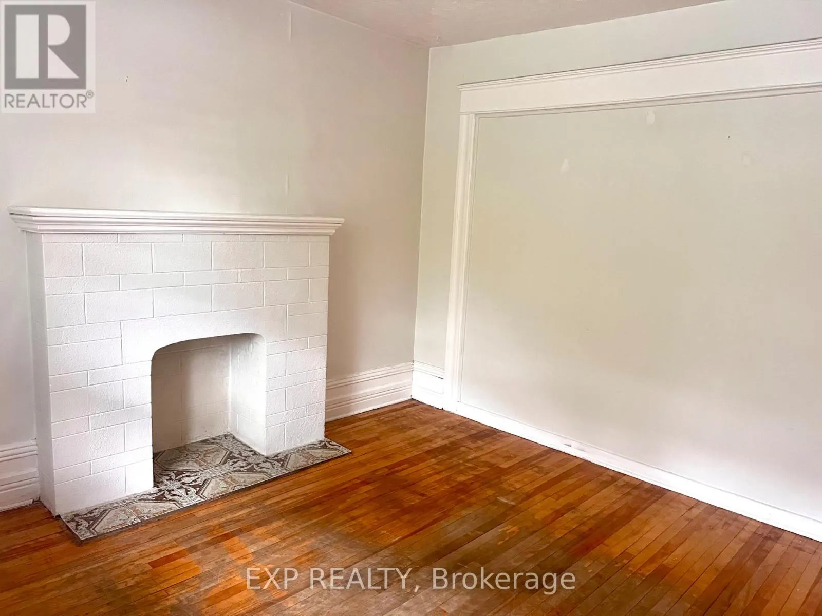 57 SPADINA AVENUE