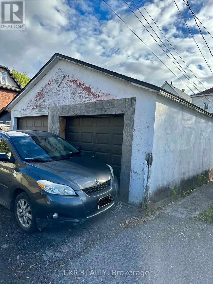 57 SPADINA AVENUE