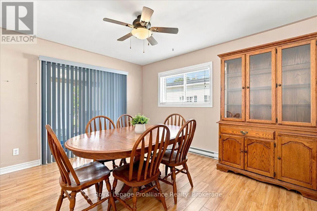 10 NIGHTINGALE LANE