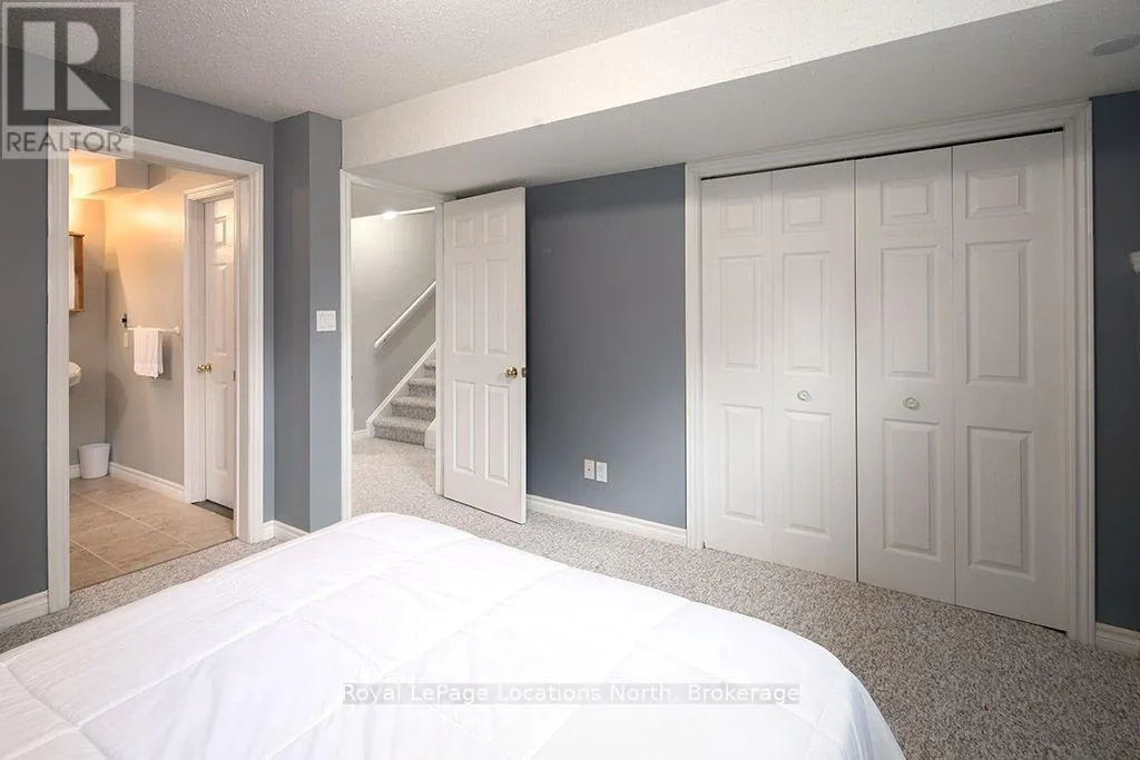 20 BIRCHWOOD COURT