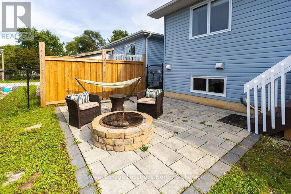 20 BIRCHWOOD COURT