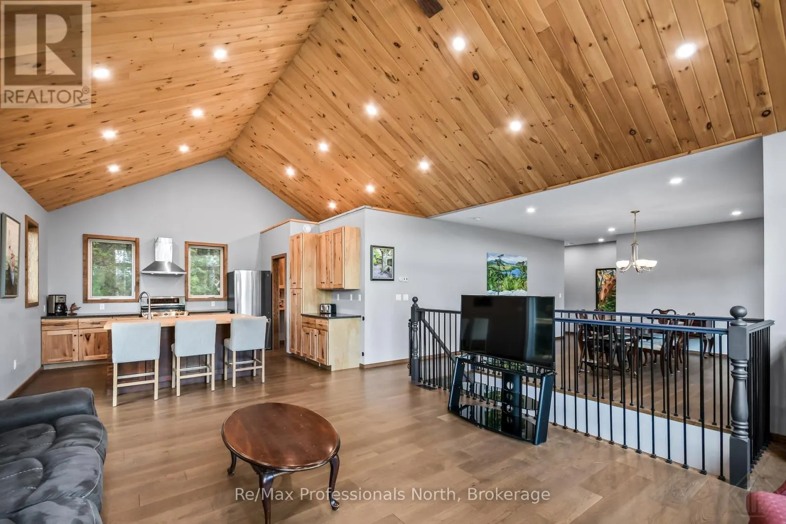 1420 ECHO LAKE ROAD