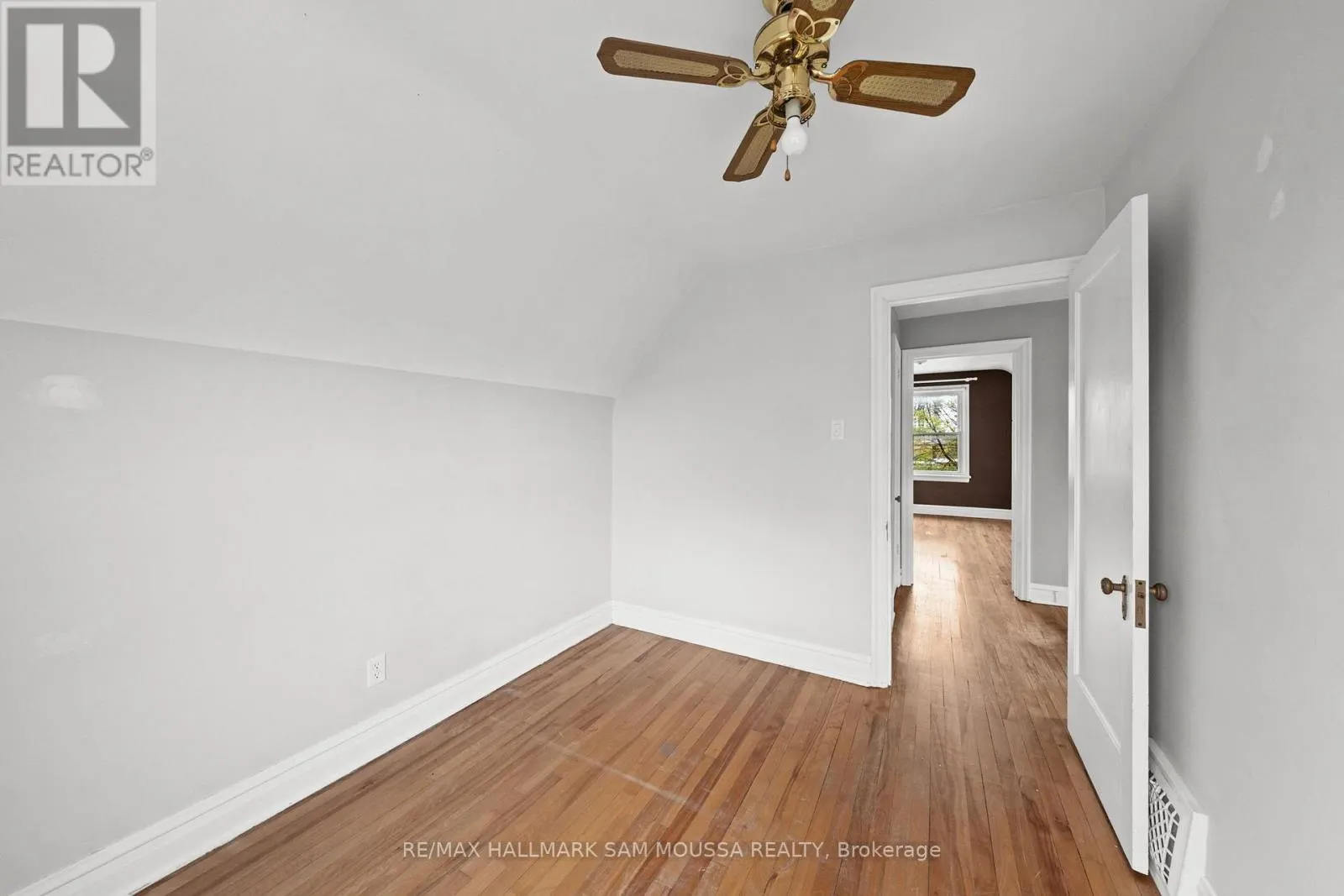 378 BYRON AVENUE