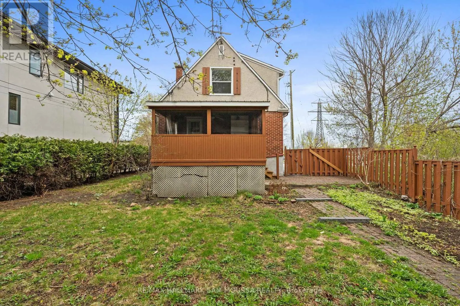 378 BYRON AVENUE