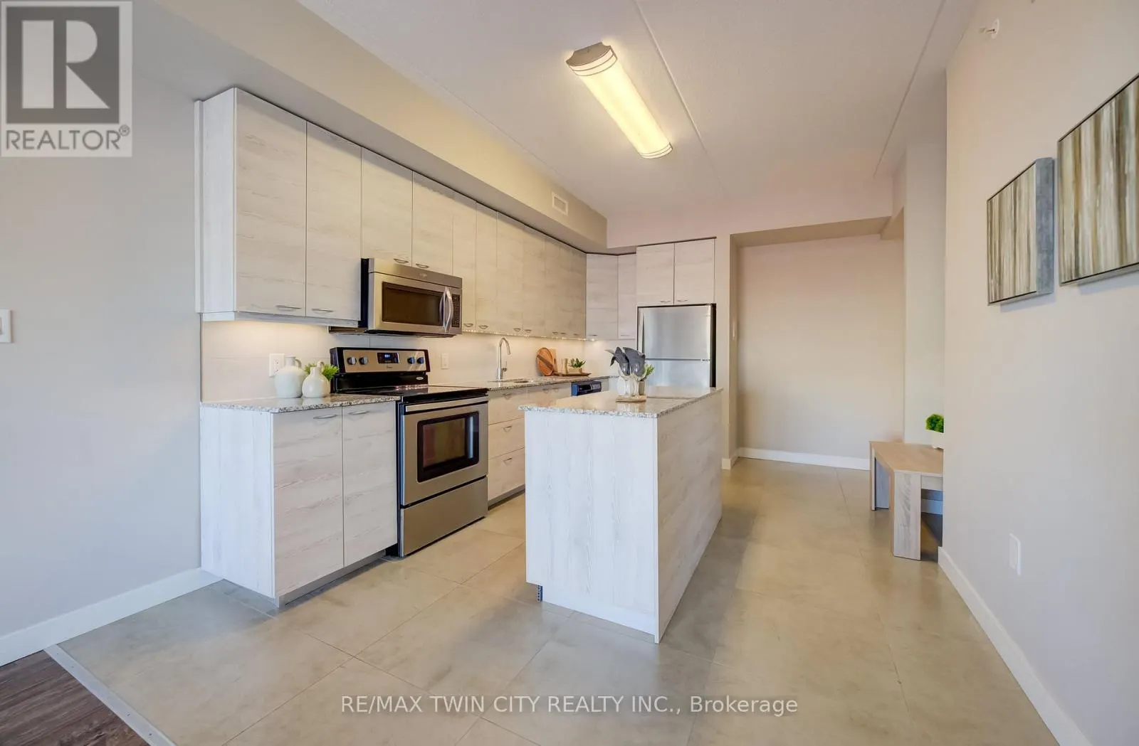 708 - 280 LESTER STREET