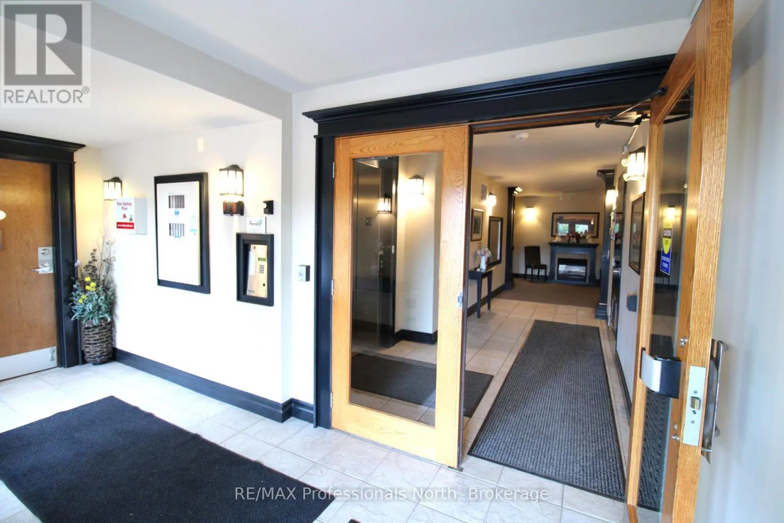 402 - 26 DAIRY LANE #402