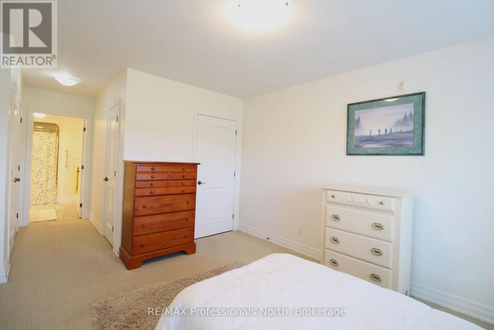 402 - 26 DAIRY LANE #402