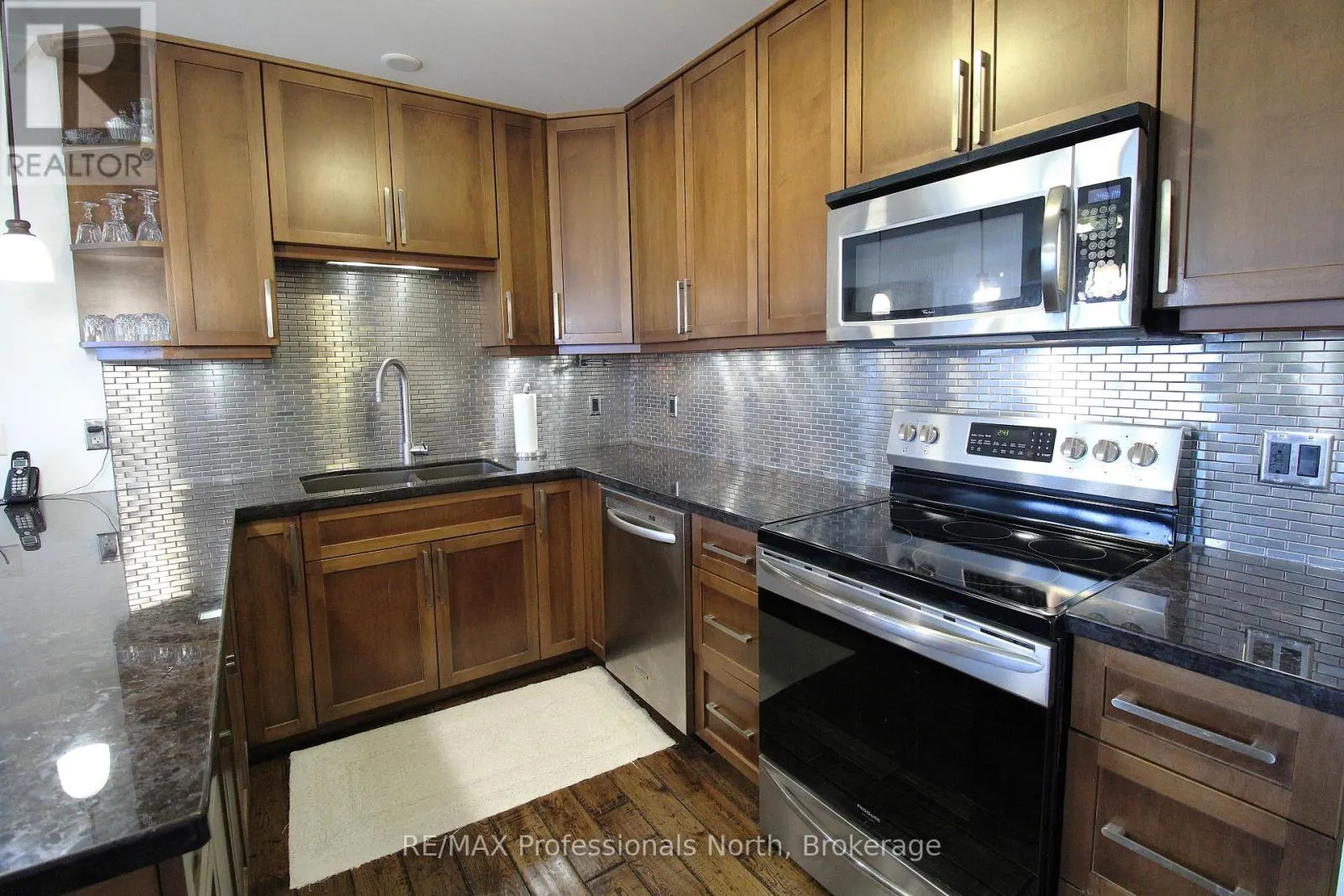 402 - 26 DAIRY LANE #402