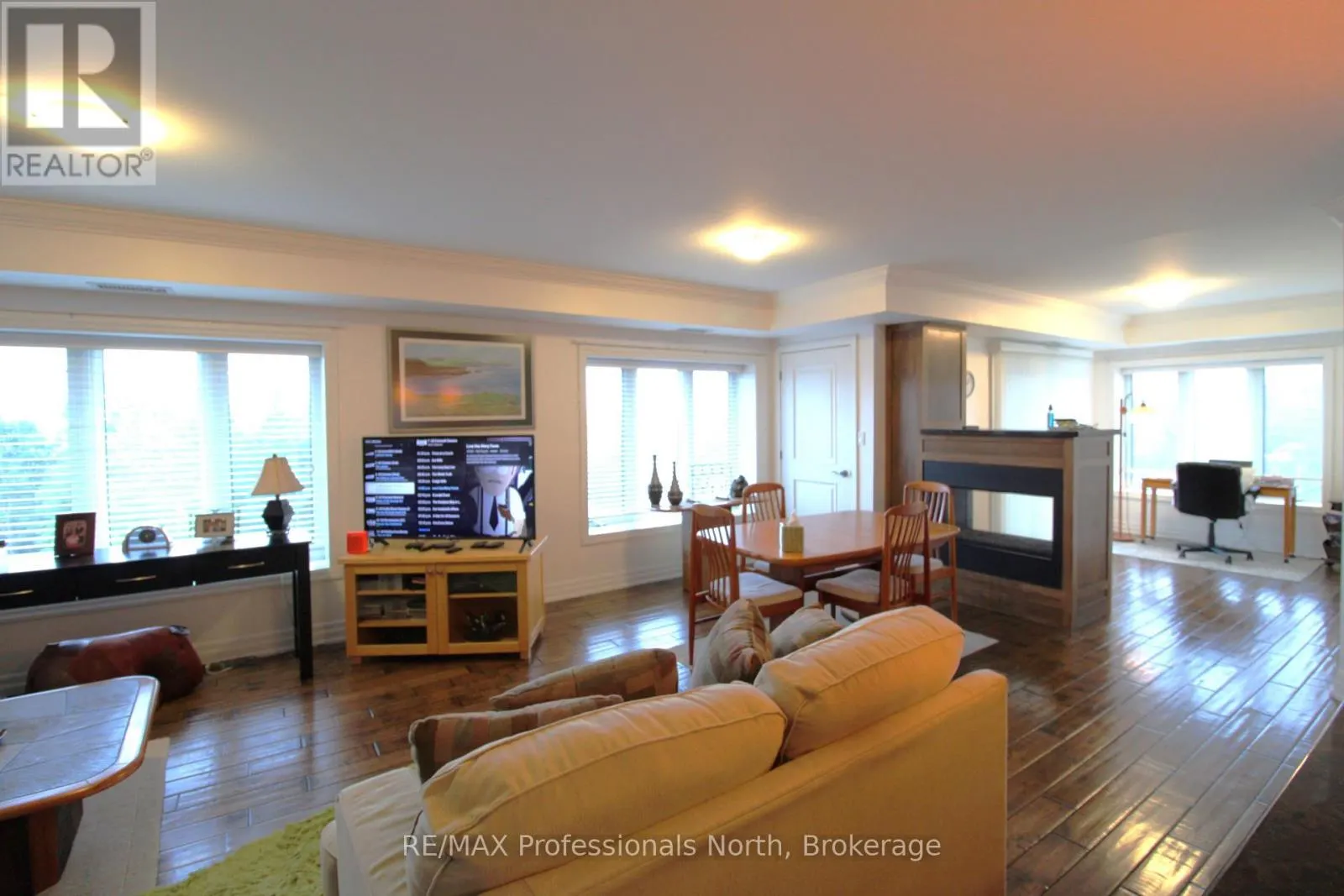 402 - 26 DAIRY LANE #402