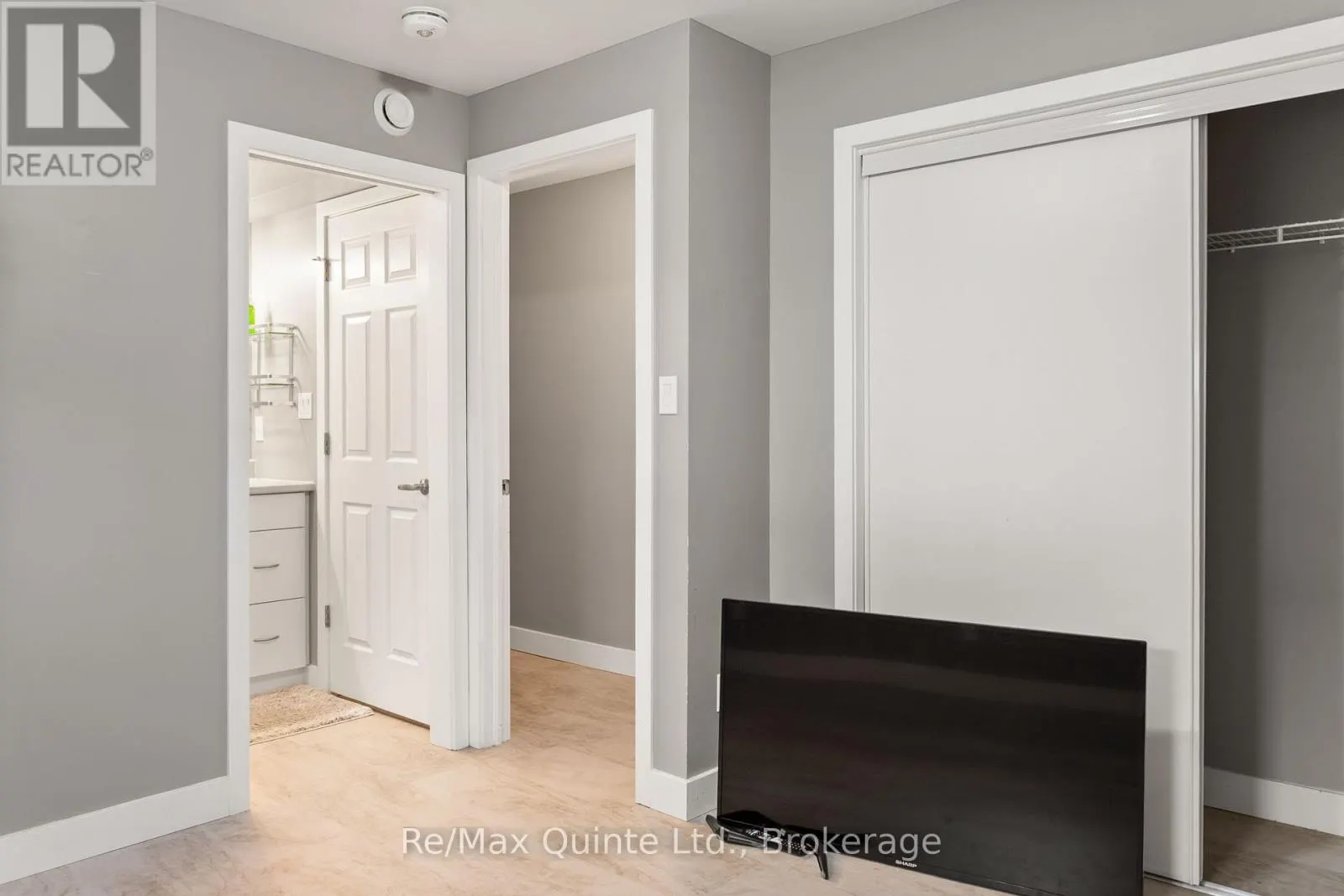 B - 103 DEWAL PLACE #B