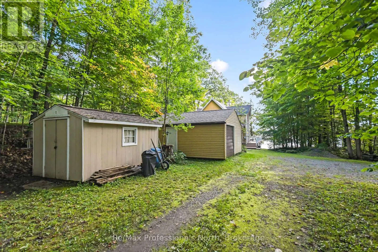 1101 MORRISON LAKE ROAD N