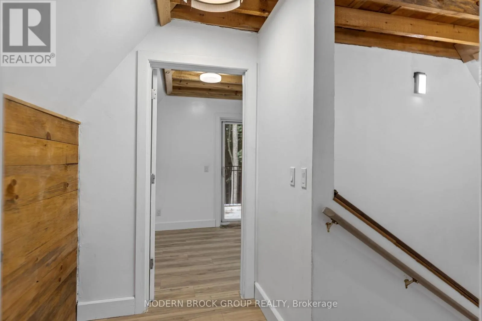 155 WOODVALE ROAD