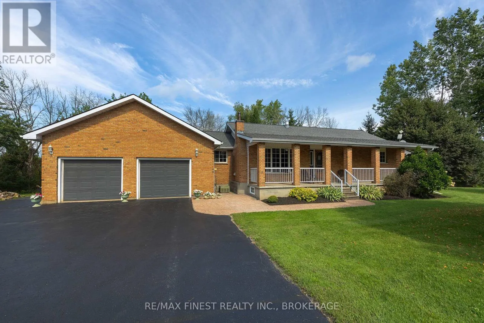 995 BRIDGE STREET W