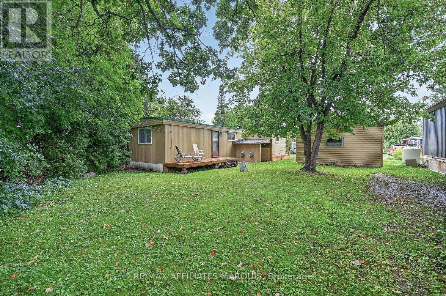 14 SADDLE AVENUE