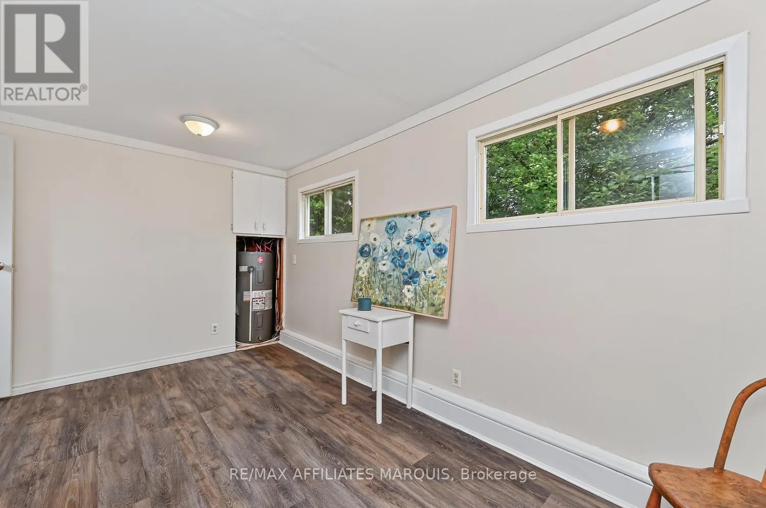14 SADDLE AVENUE