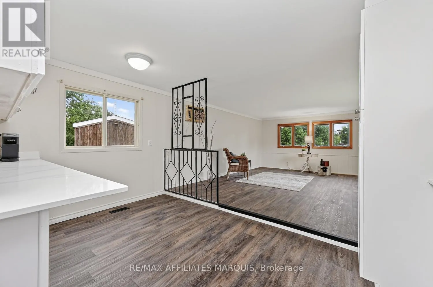 14 SADDLE AVENUE