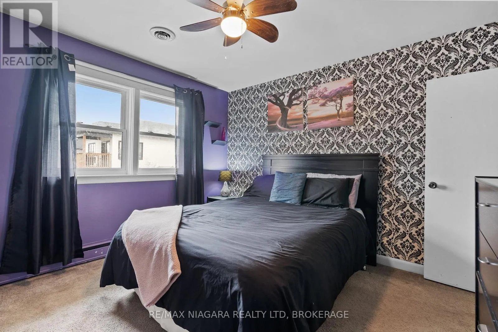 506 MAIN STREET W