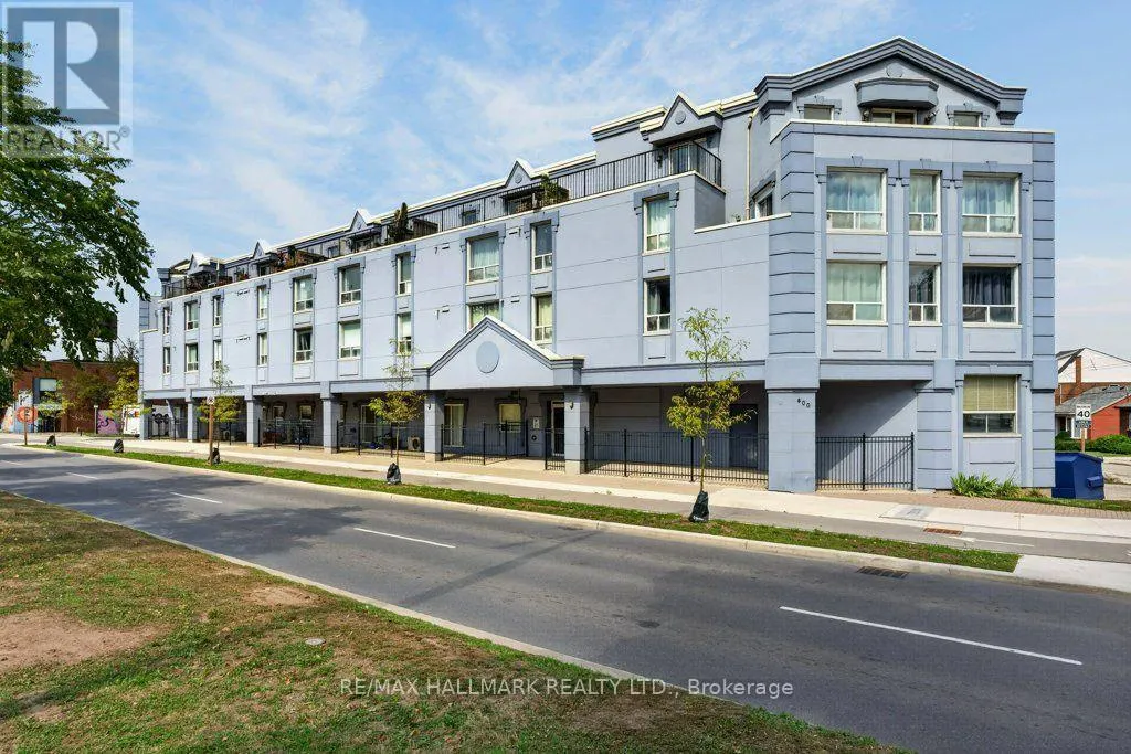 203 - 400 YORK BOULEVARD