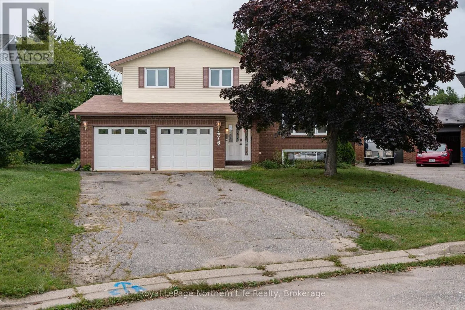476 MAPLEWOOD AVENUE