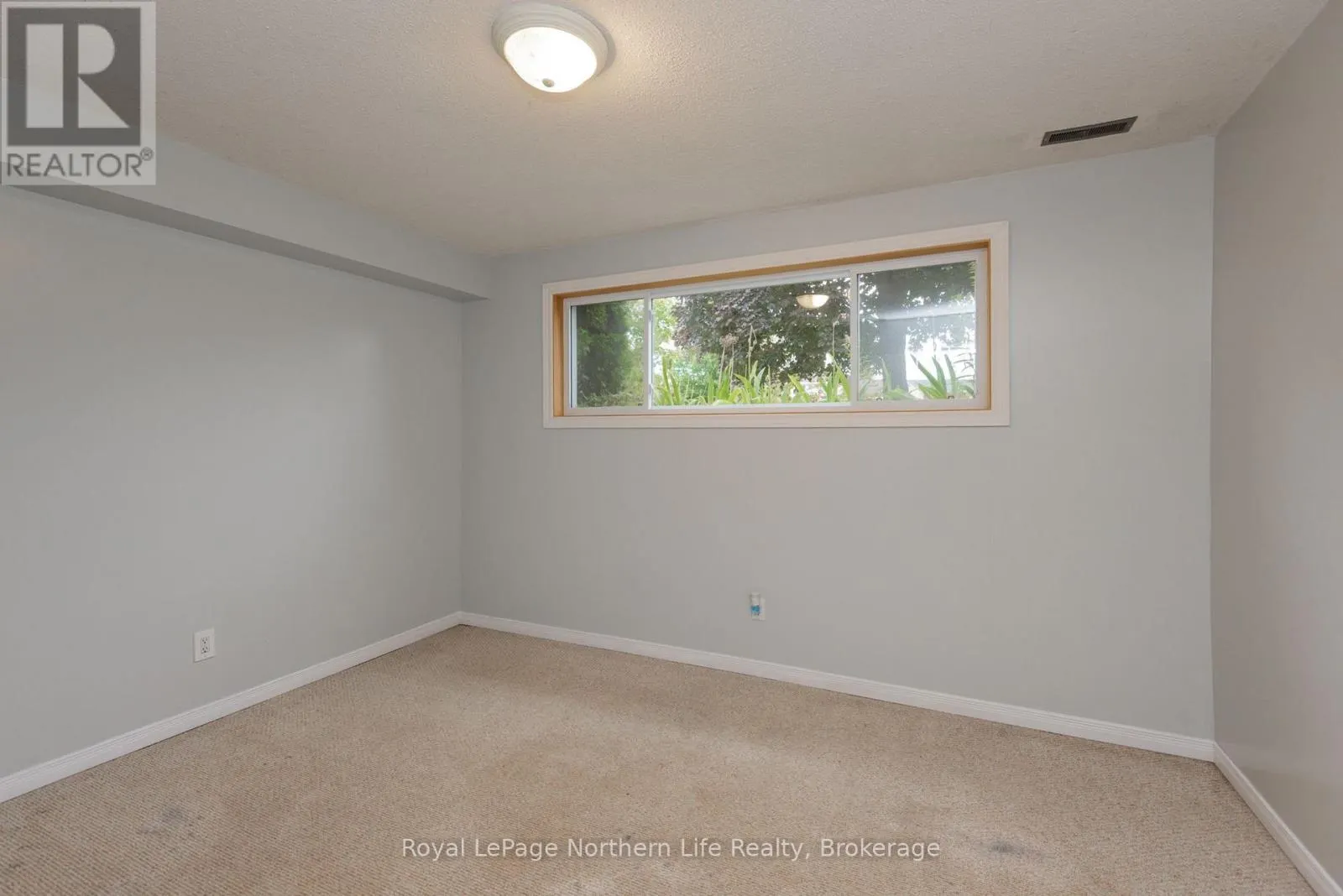 476 MAPLEWOOD AVENUE