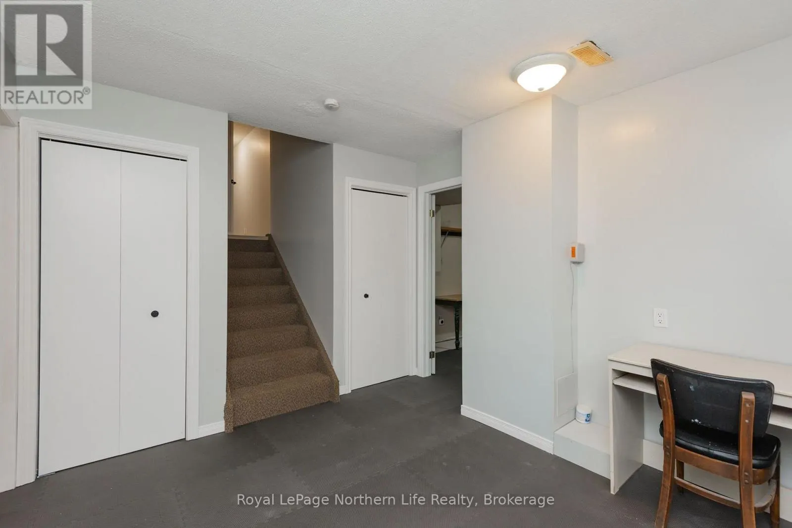 476 MAPLEWOOD AVENUE