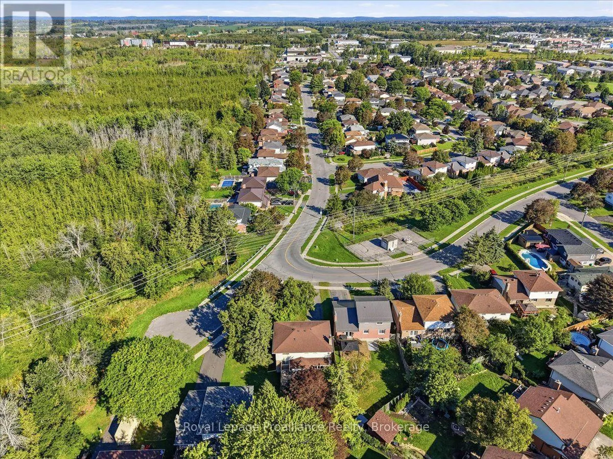125 TRACEY PARK DRIVE