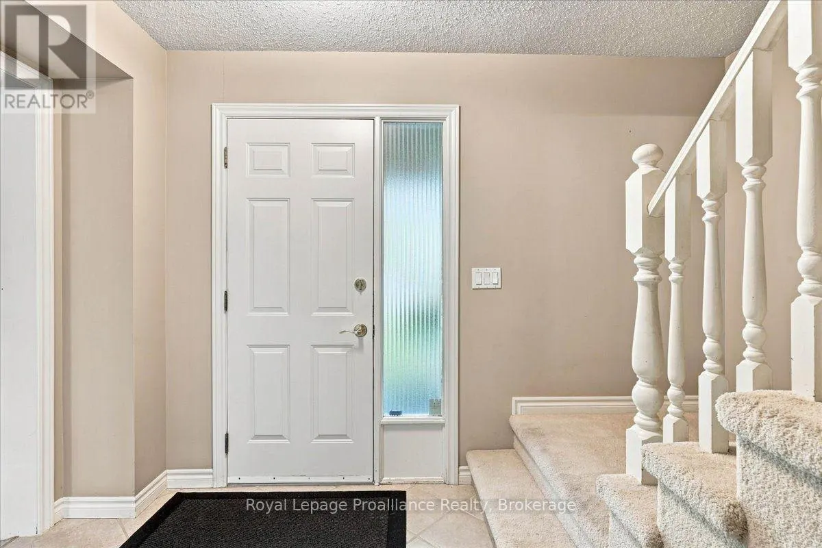 125 TRACEY PARK DRIVE
