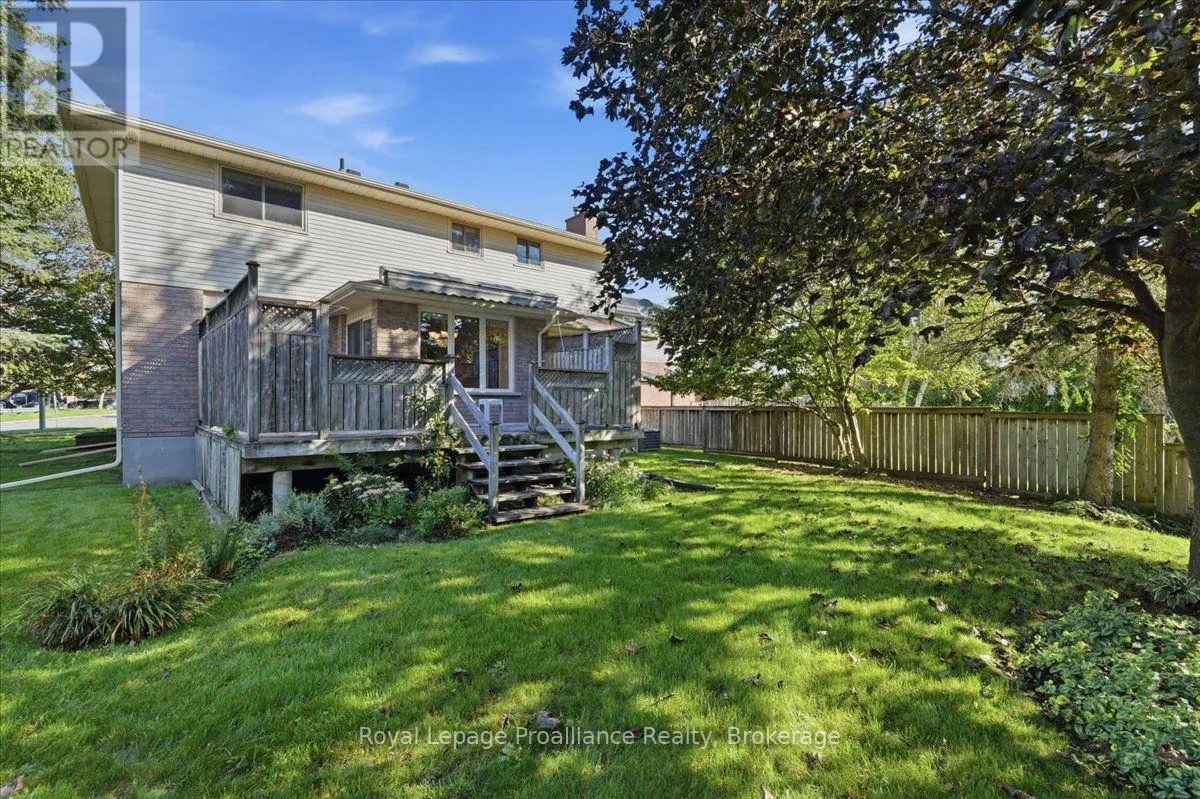 125 TRACEY PARK DRIVE