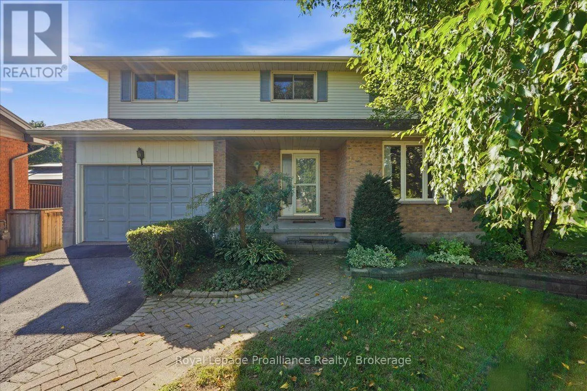 125 TRACEY PARK DRIVE