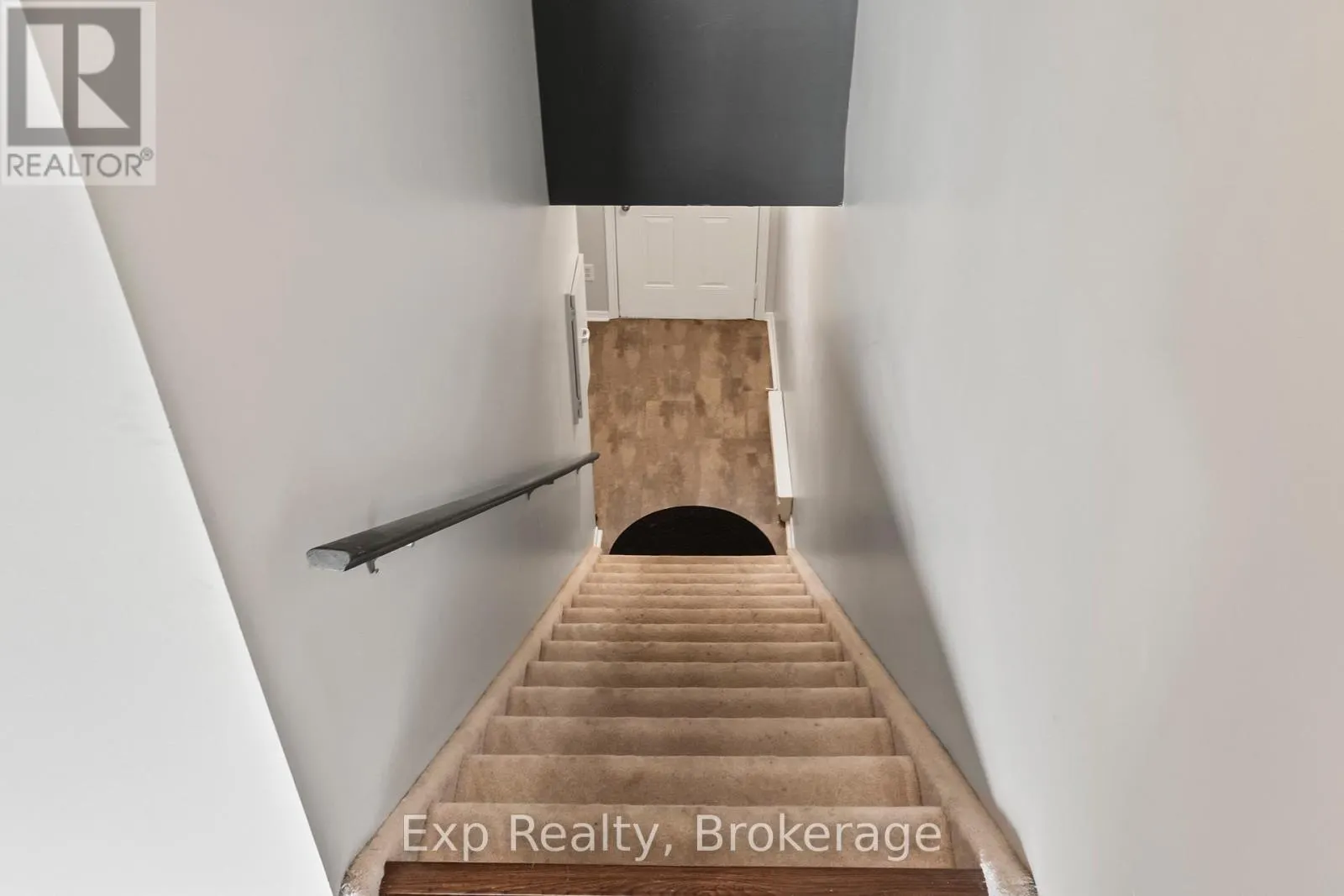 18 - 73 LYWOOD STREET #18