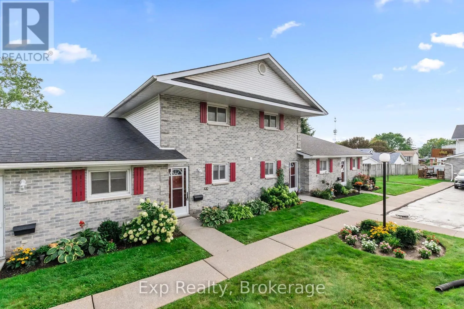 18 - 73 LYWOOD STREET #18