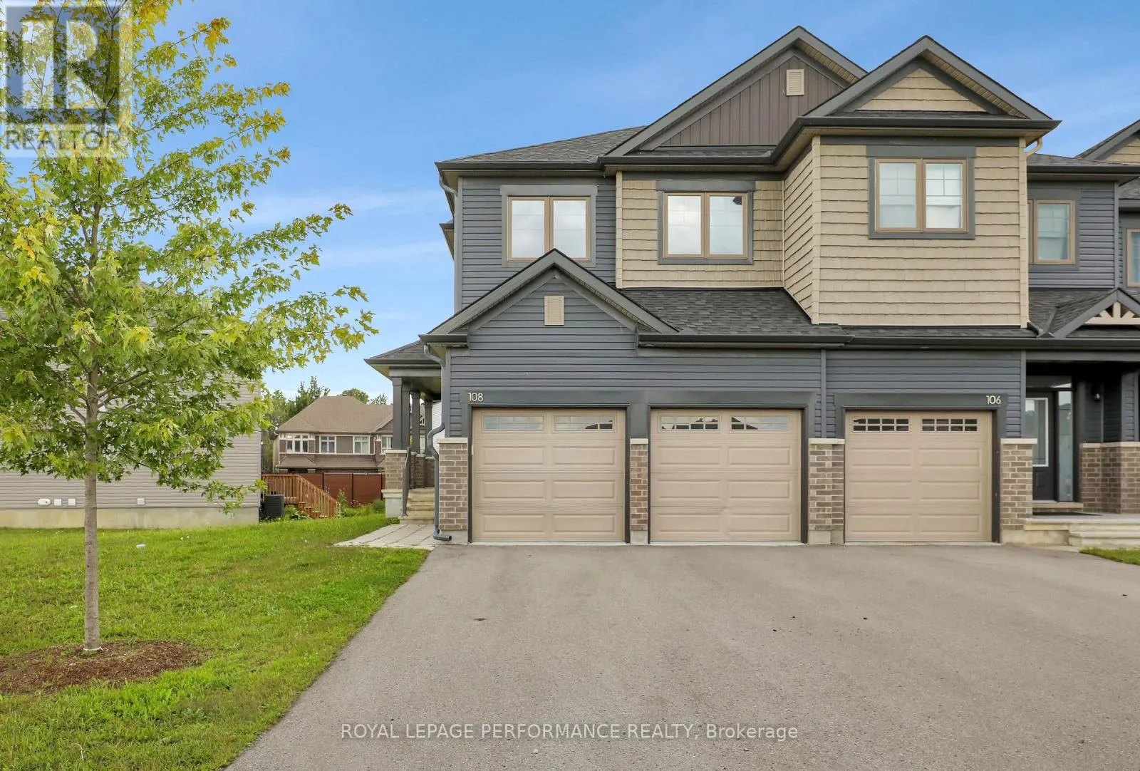 108 WABIKON CRESCENT