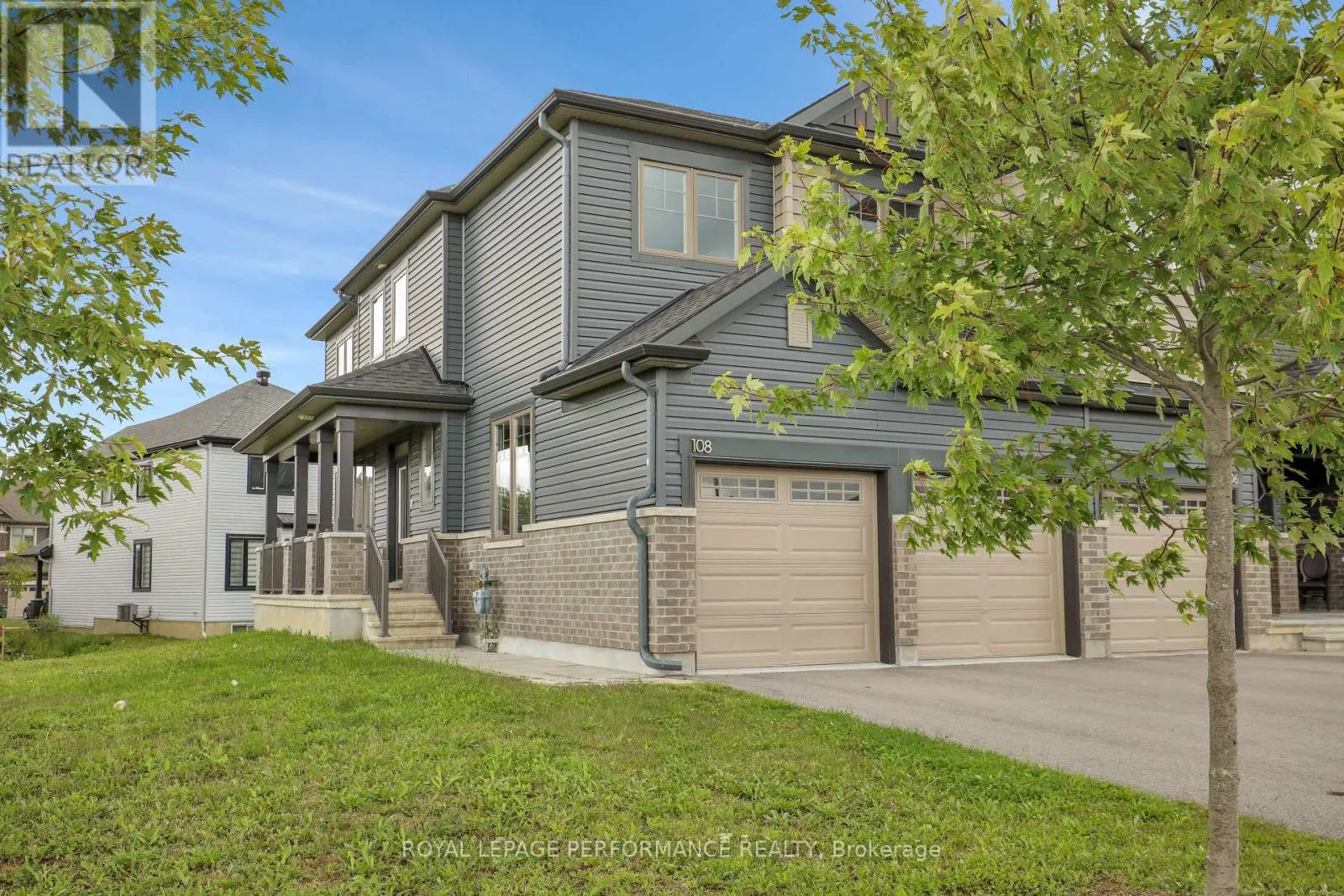 108 WABIKON CRESCENT