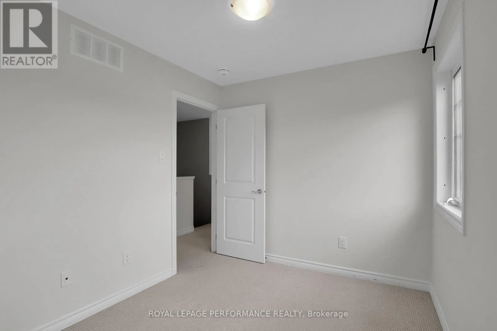 108 WABIKON CRESCENT