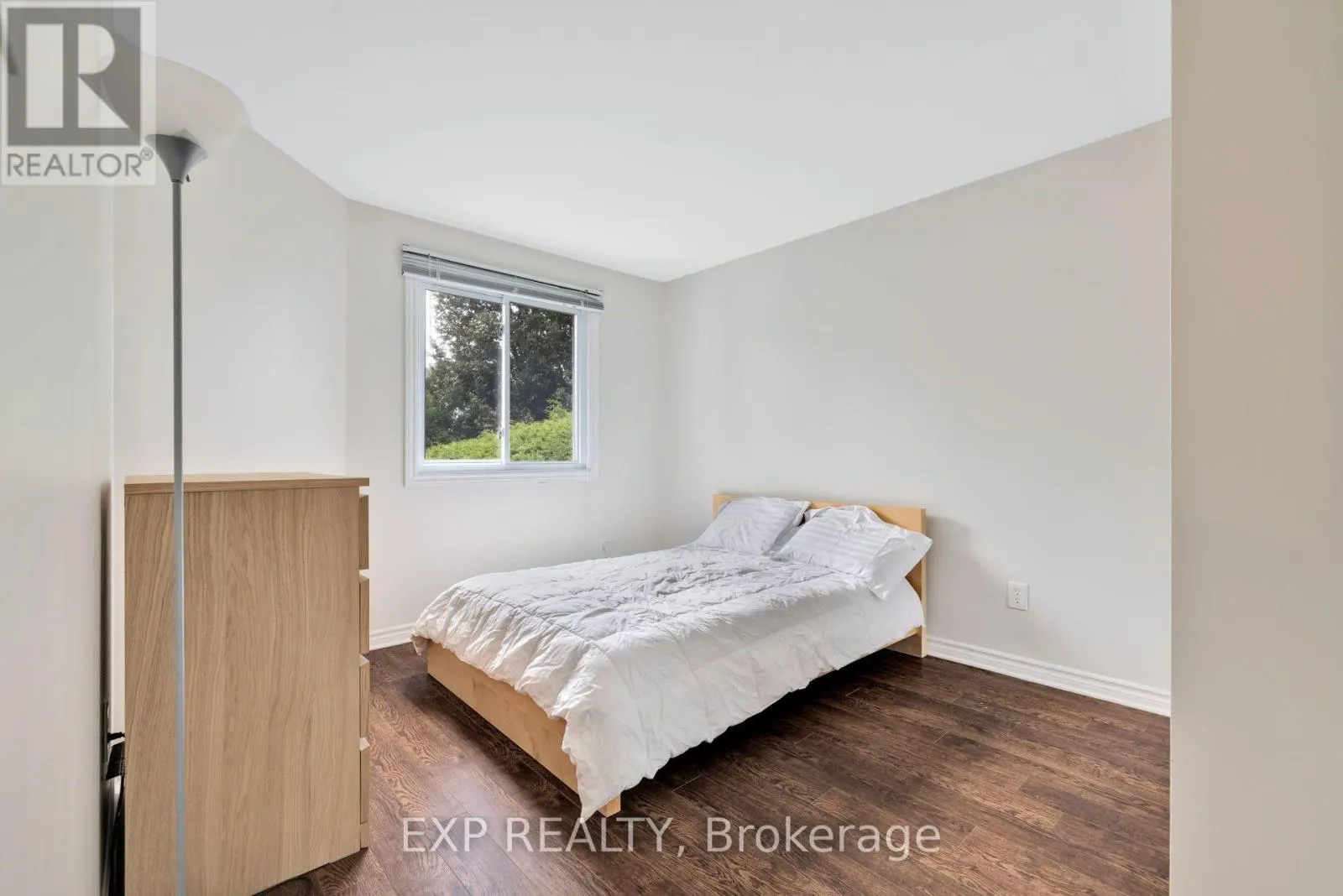 103 FLAMBOROUGH WAY