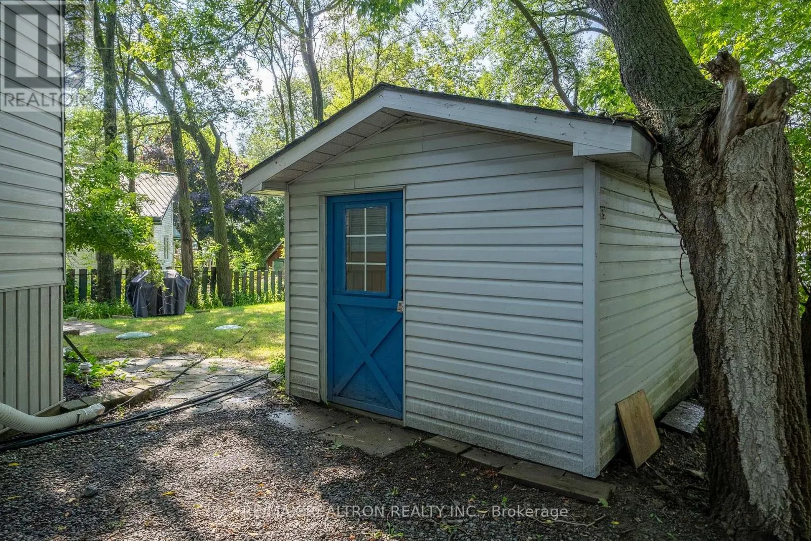 2141 COUNTY ROAD 9
