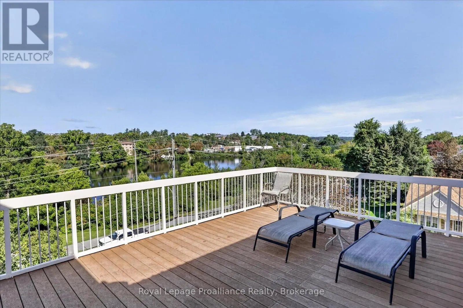 408 - 40 AUBURN STREET #408