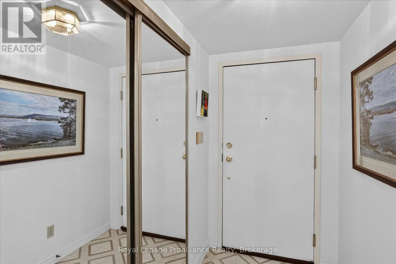 408 - 40 AUBURN STREET #408