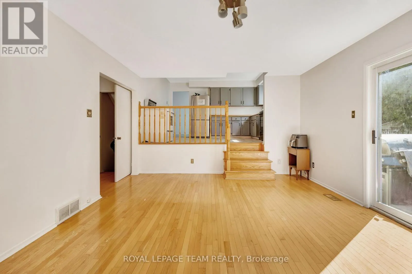 50 EQUESTRIAN DRIVE