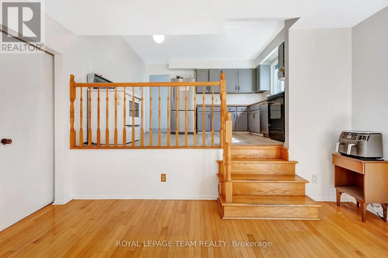 50 EQUESTRIAN DRIVE