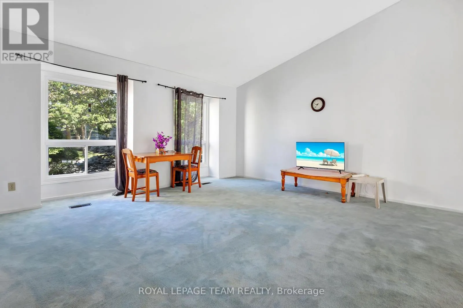 50 EQUESTRIAN DRIVE