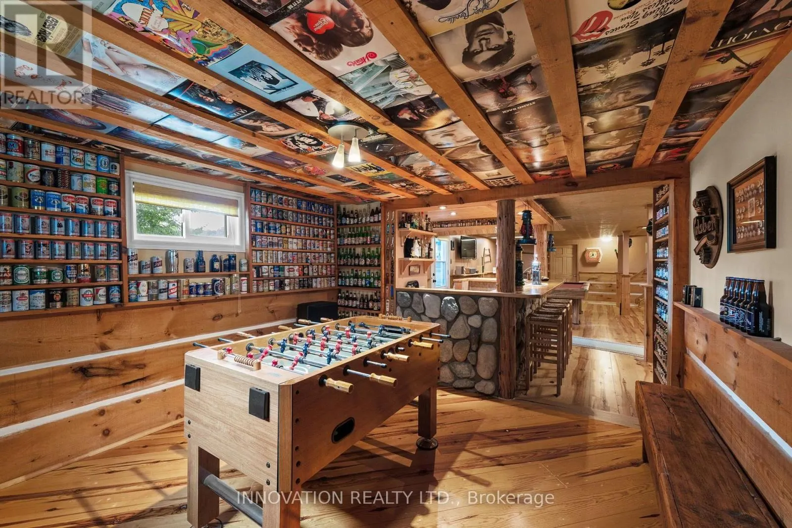 956 BAYVIEW DRIVE