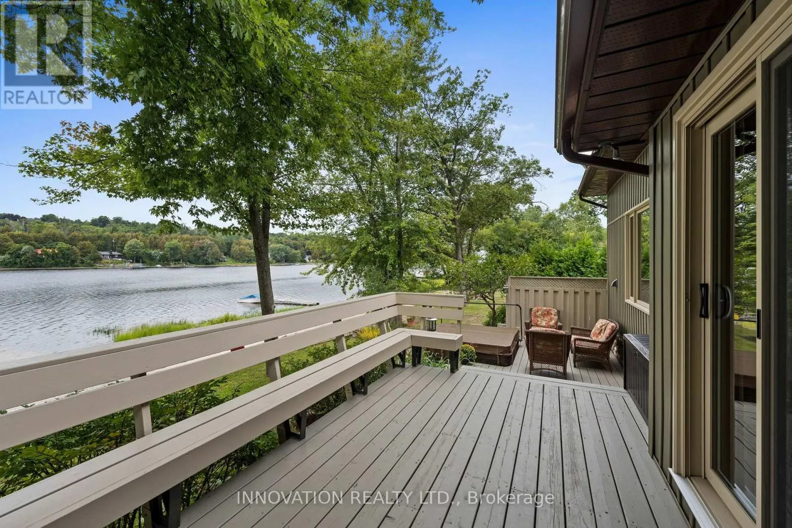 956 BAYVIEW DRIVE