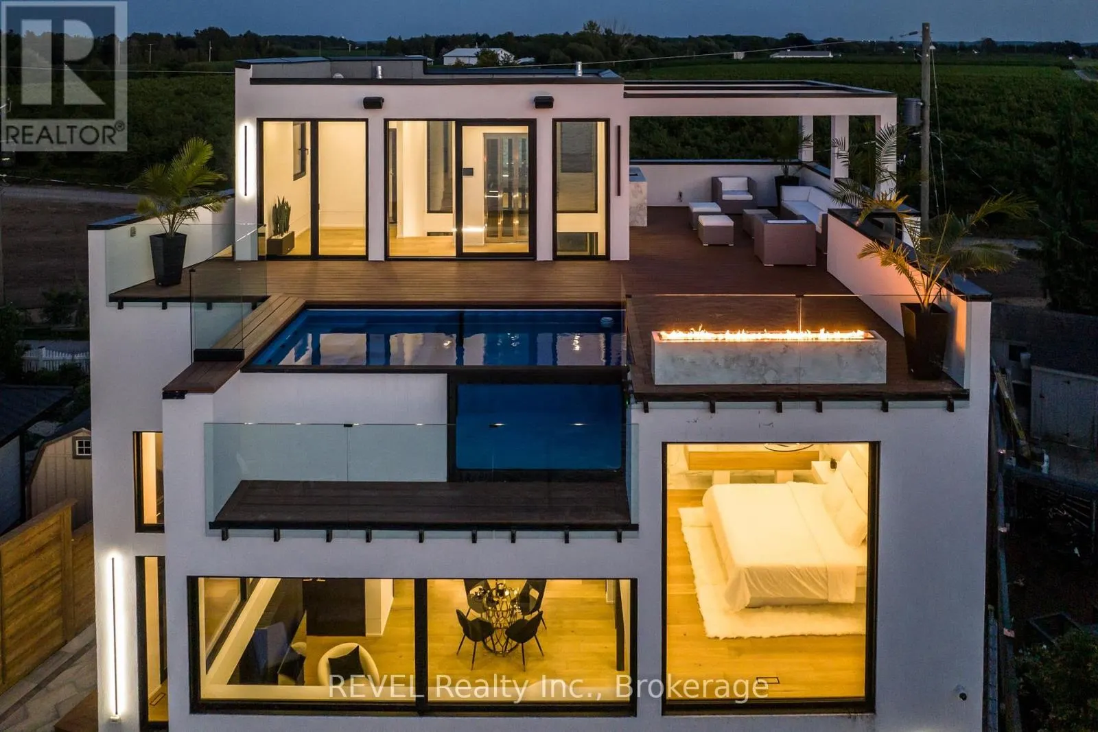 6 FIRELANE 11 STREET