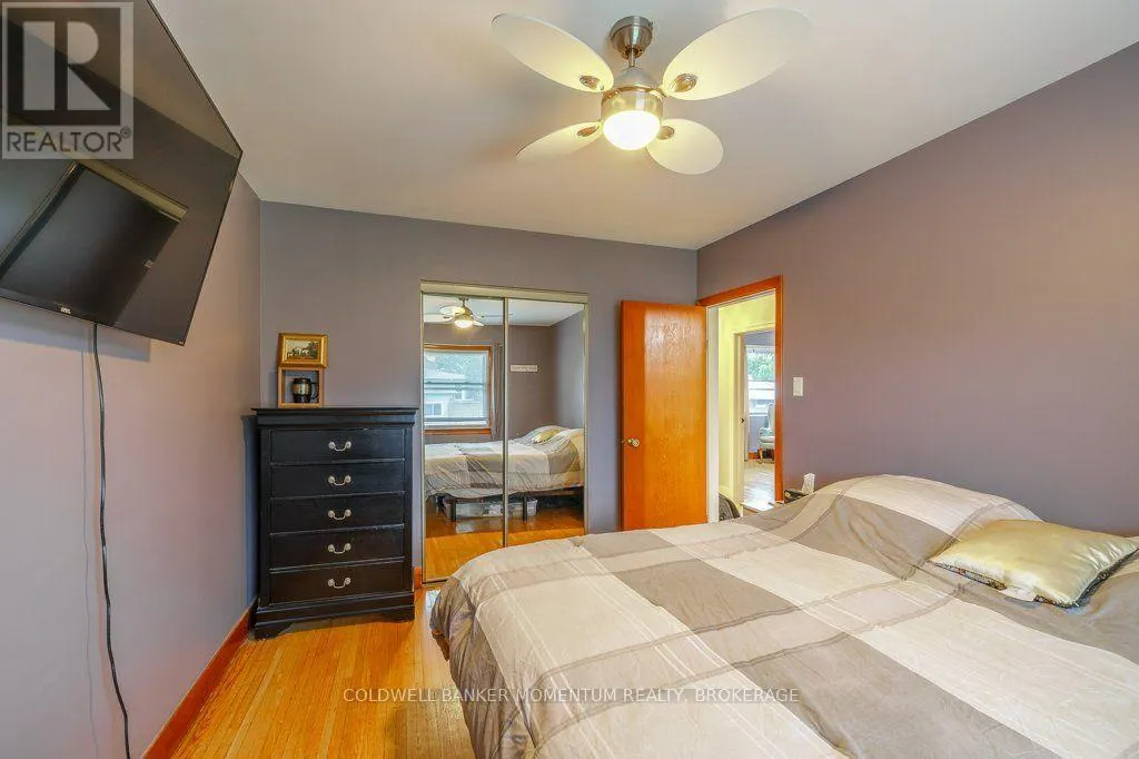 51 MARTIN STREET N