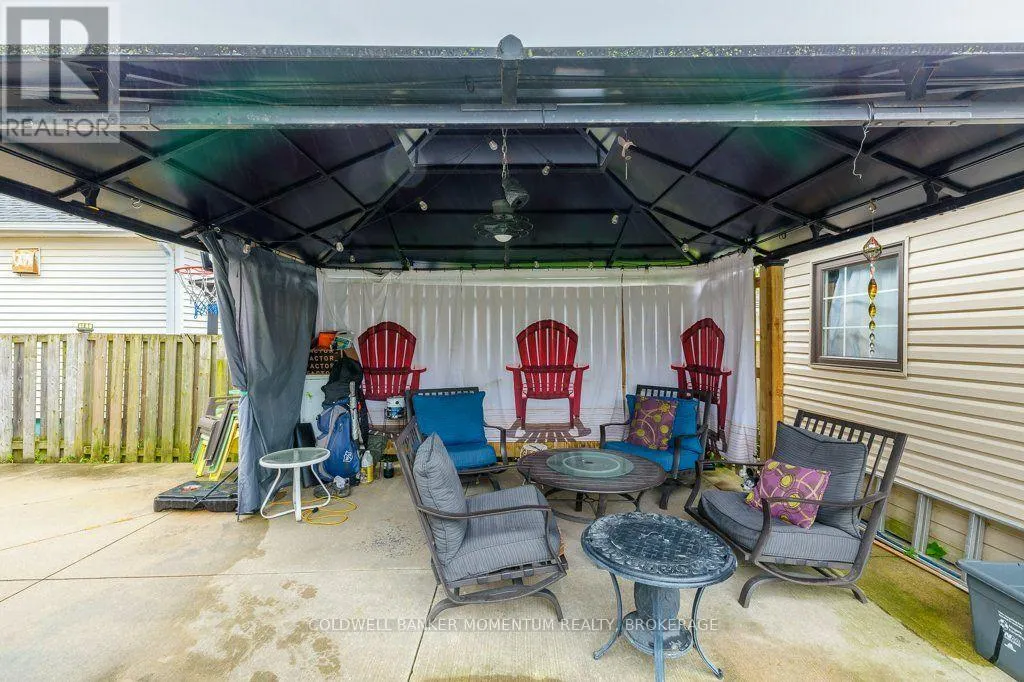 51 MARTIN STREET N